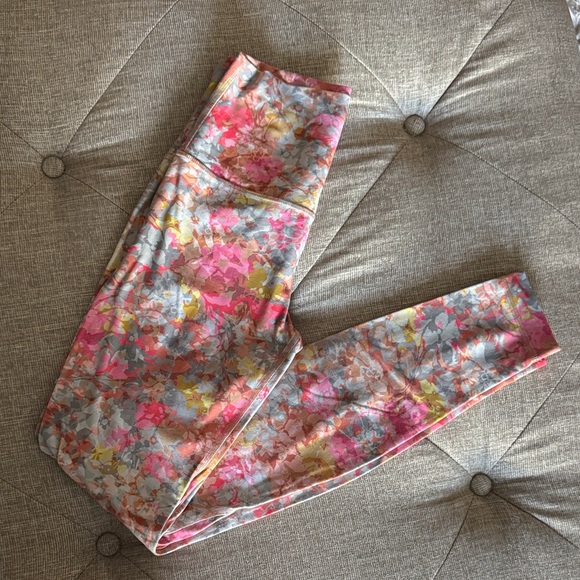 lululemon athletica Pants - LULULEMON Align floral leggings. Size 4